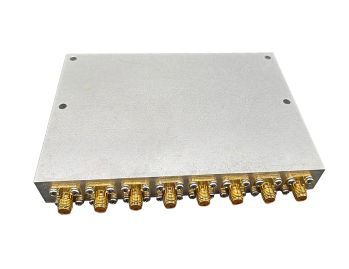 8 Way Power Divider</p> From 0.5GHz to 6GHz